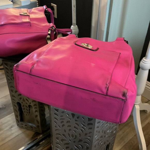 1 hour sale♠️💕 Kate Spade ♠️ large pink leather tote, UIGC - Picture 10 of 15